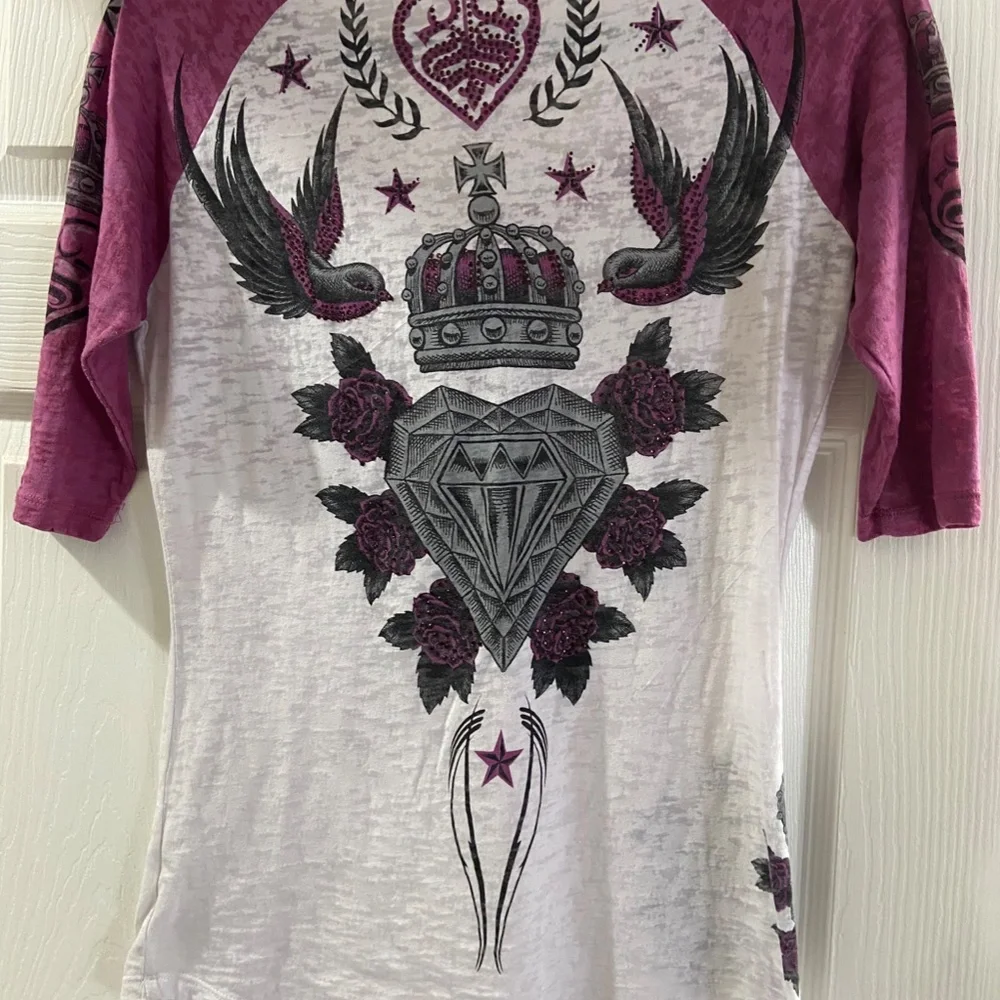 Sinful Sage baby Button Burnout Rinestone Raglan Henley - Picture 4 of 6